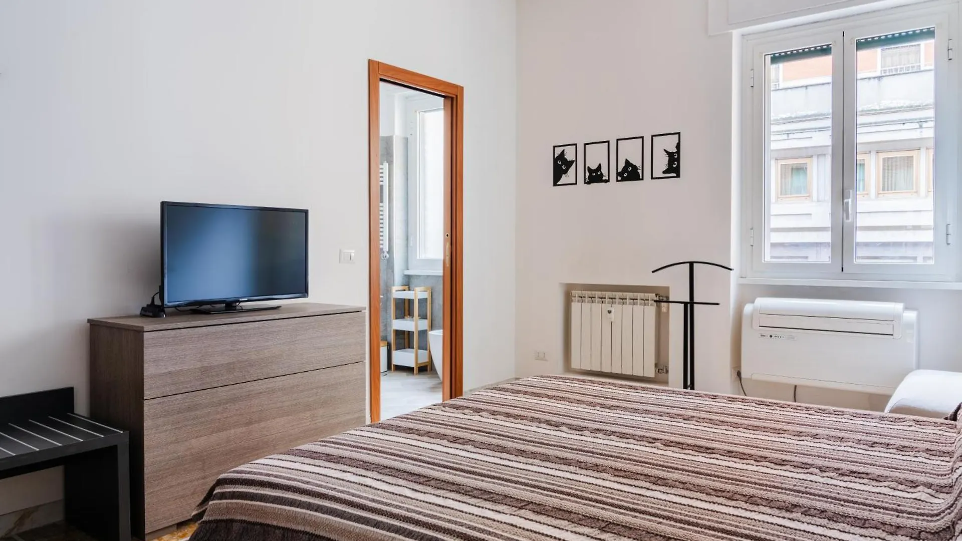 Fun Home Rome Apartment