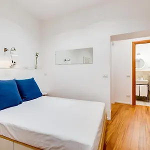 Lovely And Modern Nest Near The Colosseum Rome